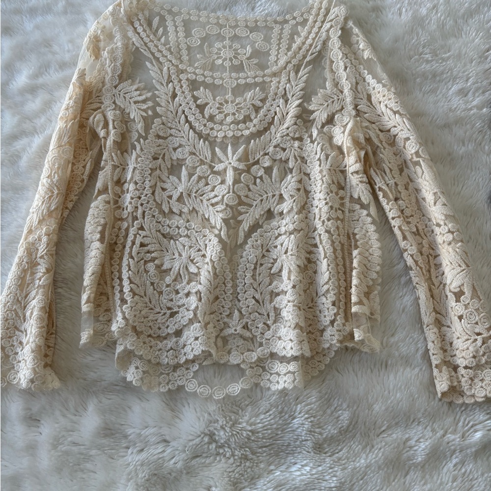 Cream Lace Blouse with Relaxed Sleeves